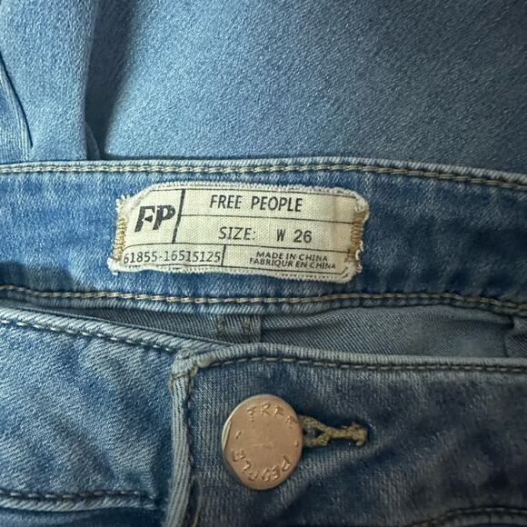 Free People Just Float On Flare Jeans Size 26 Blue Denim Festival Rodeo Western - Picture 9 of 11